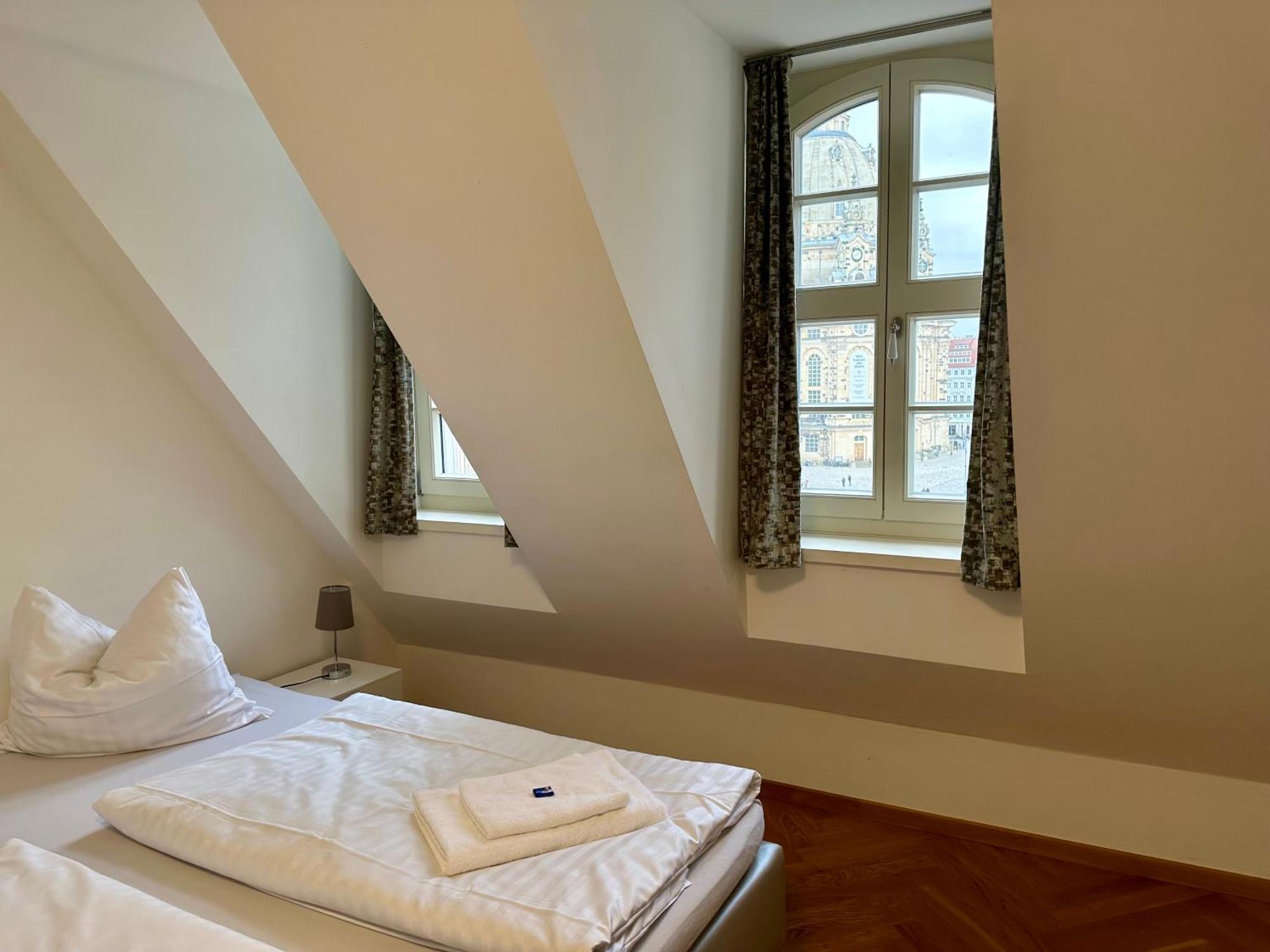 דרזדן Exklusives Apartment Mit Einmaligem Blick Zur Frauenkirche - Parkplatz Kostenfrei מראה חיצוני תמונה