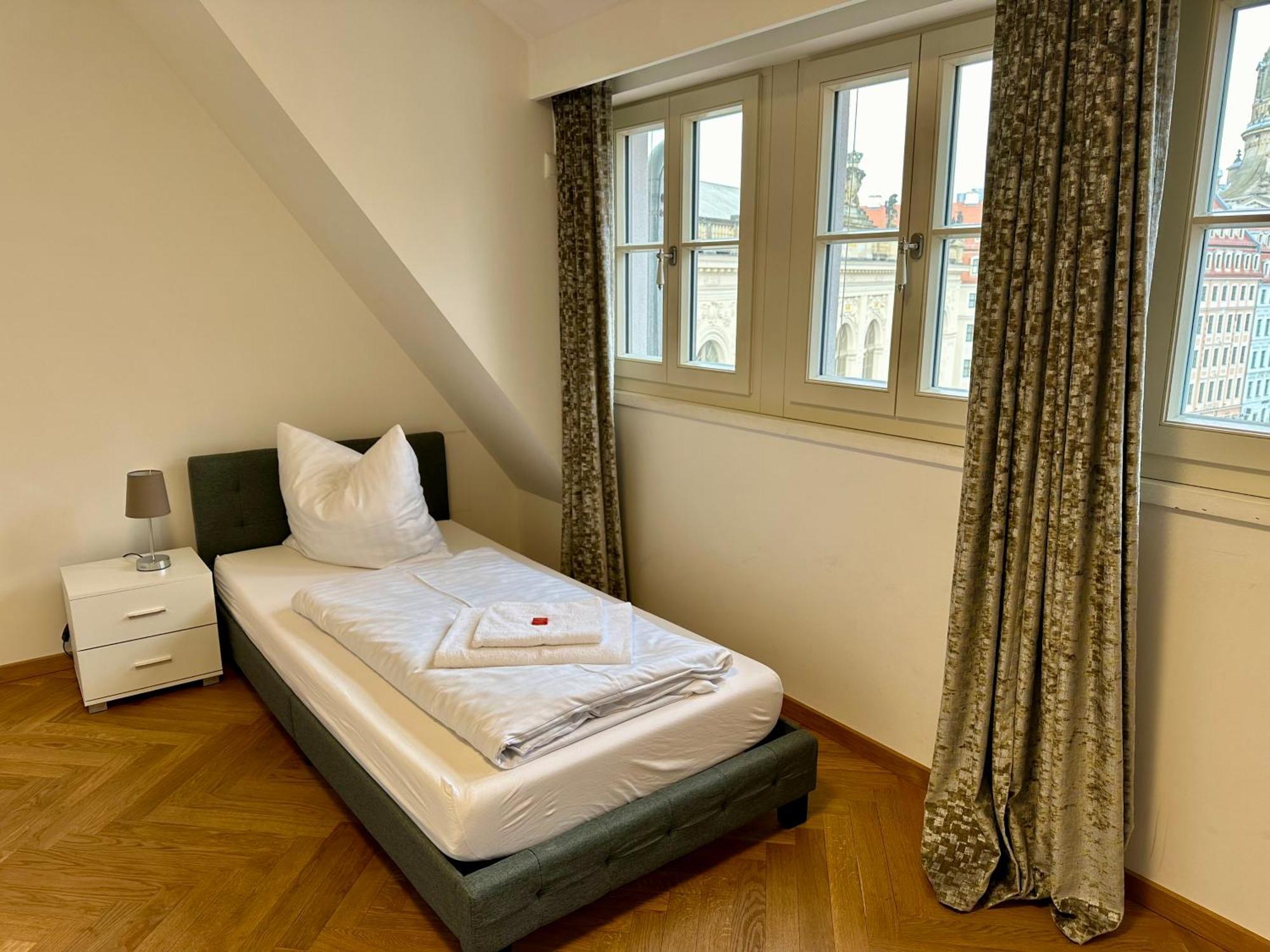 דרזדן Exklusives Apartment Mit Einmaligem Blick Zur Frauenkirche - Parkplatz Kostenfrei מראה חיצוני תמונה